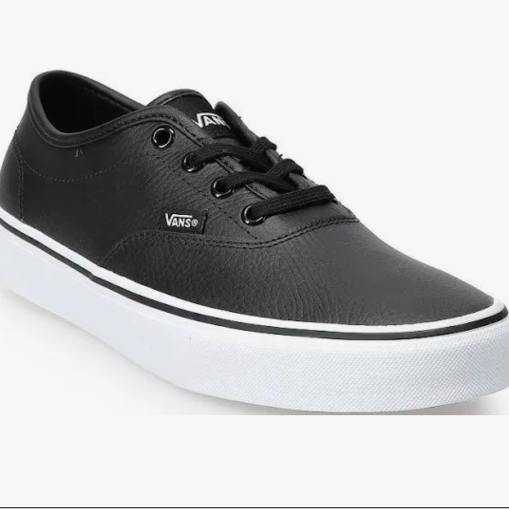 Vans Leather Sneaker Women’s 7